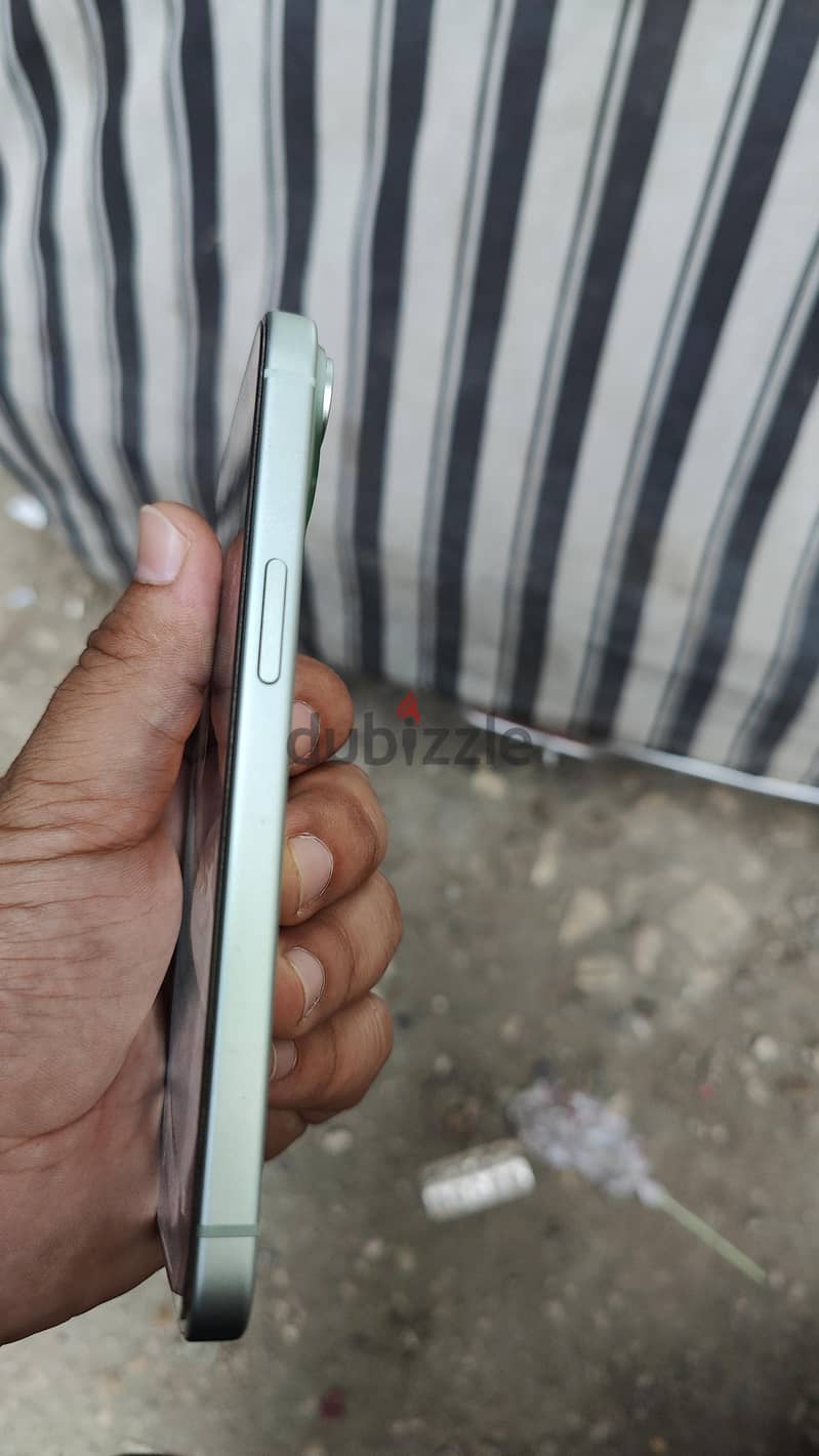 Apple - iPhone 15 2