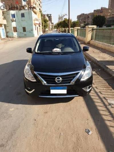 نيسان صني للايجار بالشهر 16000