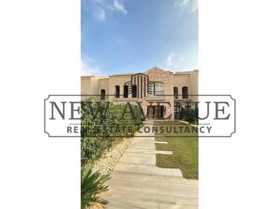 شقة كورنربحري فيو مفتوح استلام فوري بسعر ممتاز بكمبوند صبور جرين سكوير green square المستقبل سيتي