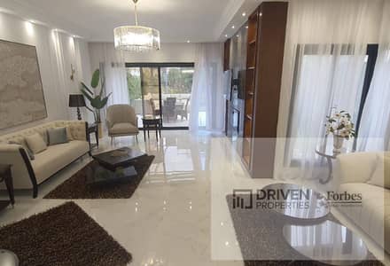 اول استخدام توين هاوس مفروش للايجار في كمبوند ذا كراون بالم هيلز The Crown Compound Palm Hills وود فيل 6اكتوبر الجيزه