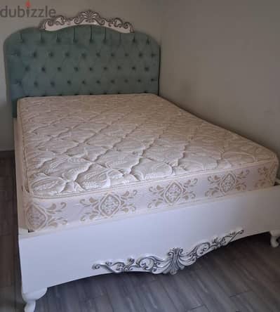سرير زان كبير