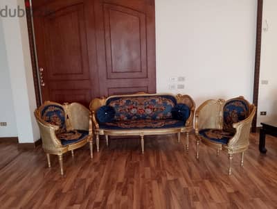 طقم مذهب من ٣ قطع للبيع