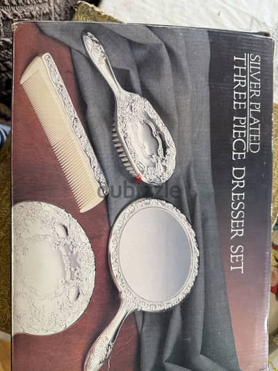 Silver plated three pieces dresser set