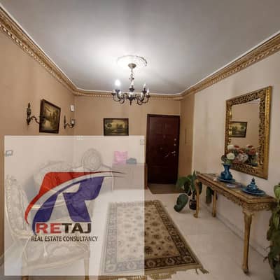 فرصة لن تتكرر 165م تصلح سكني او اداري / بسعر مميز في أفضل موقع مدينة نصر بعمارات رابعه الاستثماري بجوار الدفاع الجوي