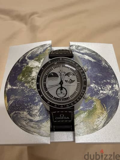 Rare Omega Moonswatch (Earth + moon phase)