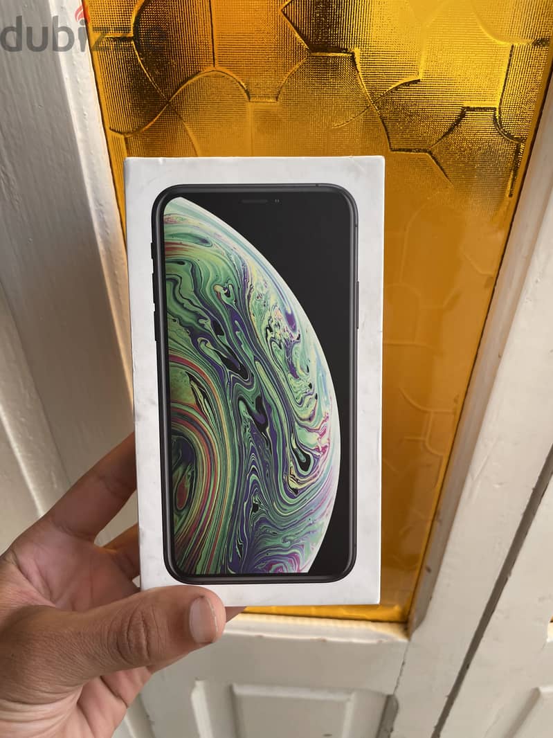 Apple - iPhone XS 1