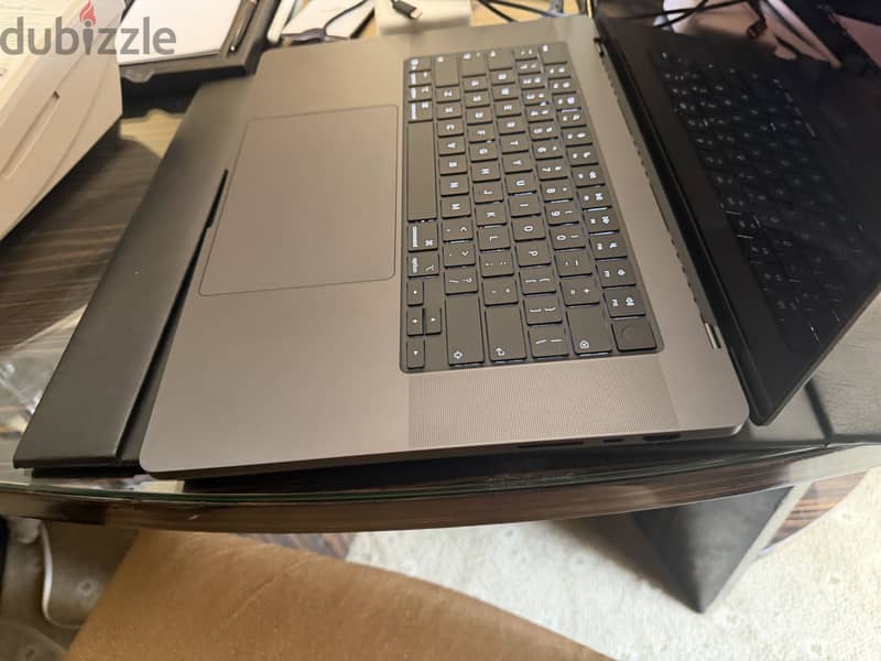 MacBook pro 16” m5 pro 2026 1