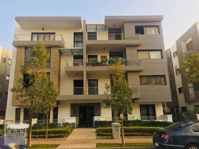 Lake Park City Studio at Taj City offers attractive views of the lake and green spaces.