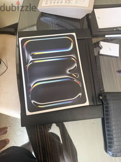 Ipad pro 13 m5 wifi / cellular