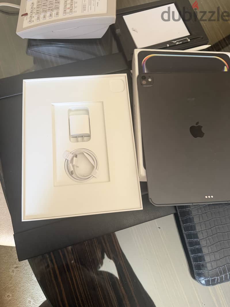 Ipad pro 13 m5 wifi / cellular 1