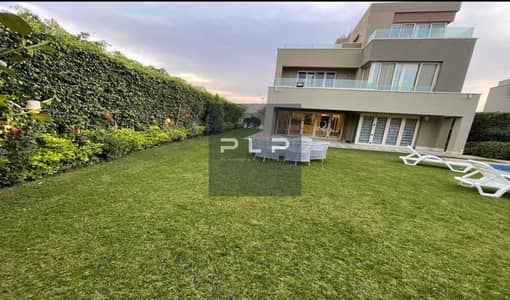 Townhouse at the lowest price, fully finished with air conditioning, prime location and open view in Palm Hills Katameya Extension compound