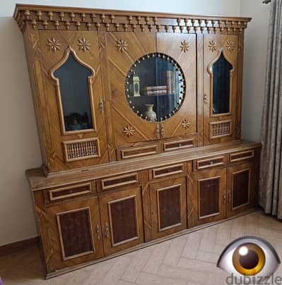 مكتبة كلاسيك لمحبي الاثاث القيم / دولاب تخزين