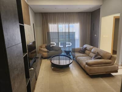 شقه للايجار  تشطيب كامل جاهزه علي السكن  ومفروشة باقل سعر في السوق في كمبوند مفيدا اعمار التجمع الخامس Mivida Emaar