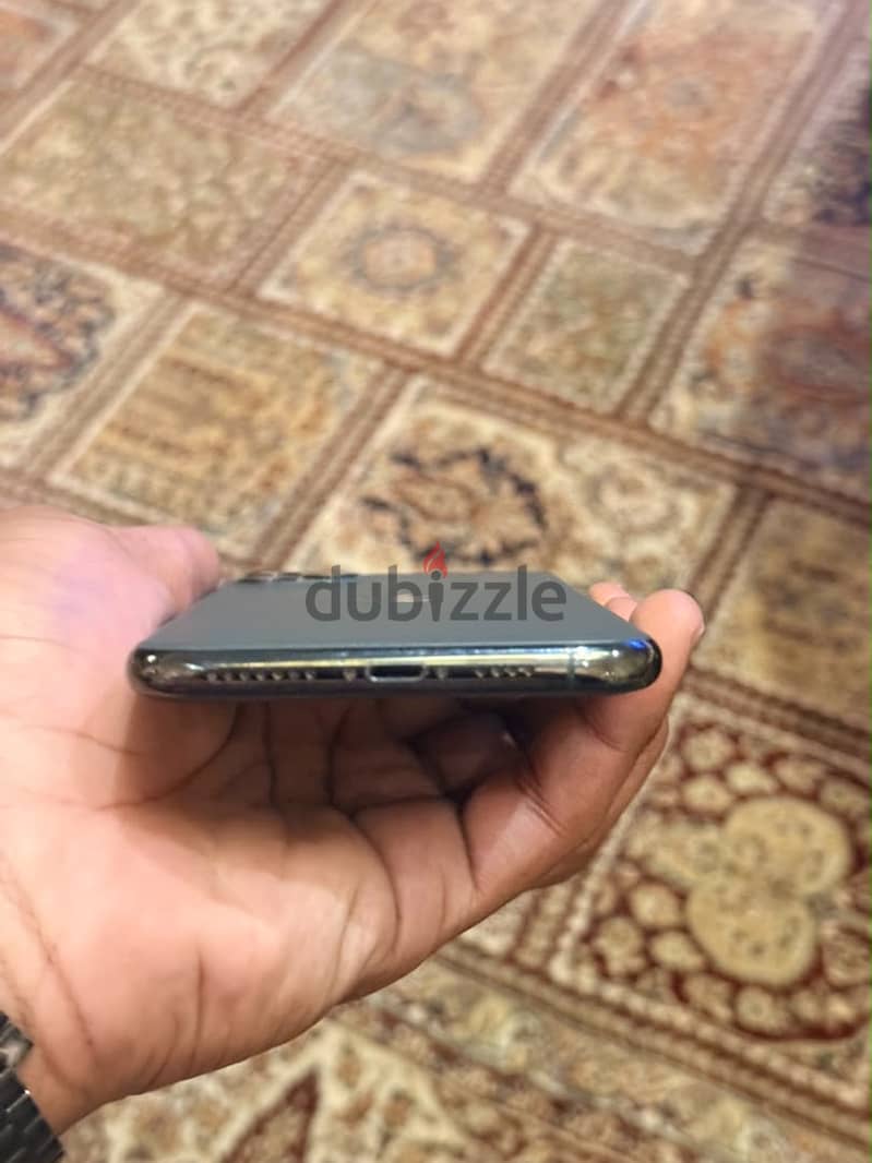 Iphone 11 promax 4