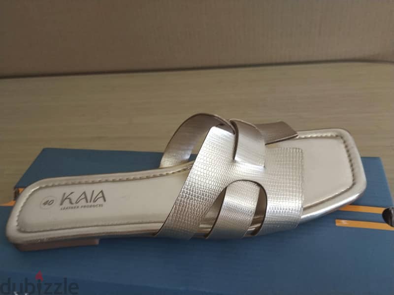 Slipper 4