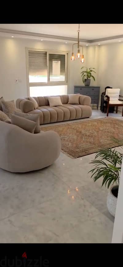 Unique Duplex in West Arabella, Super Lux, Fully Furnished