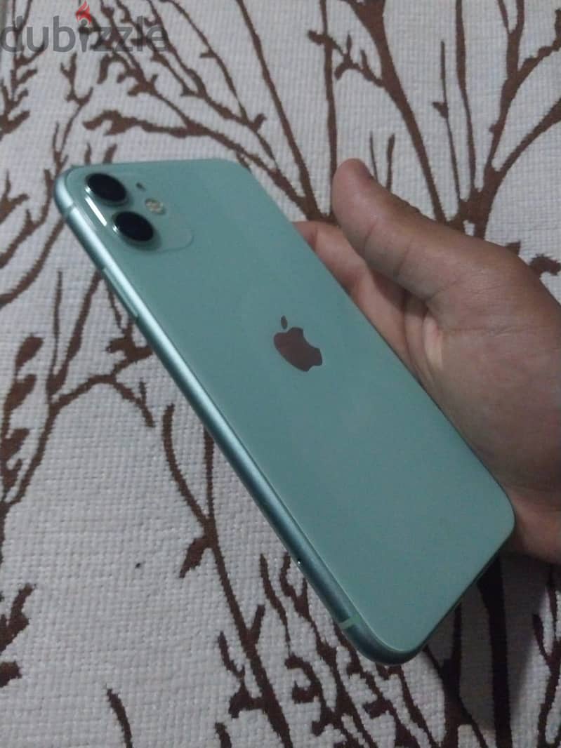 Apple - iPhone 11 3