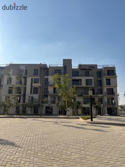 شقة 181م بموقع مميز جدا للبيع في سوديك إيست هيليوبليس الجديدة Sodic East New Heliopolis