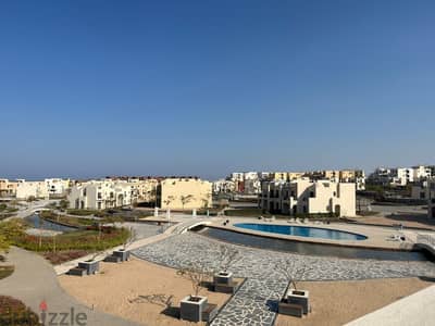 Delivered 3-Bedroom Chalet with Private Roof (Makadi Heights-Orascom)