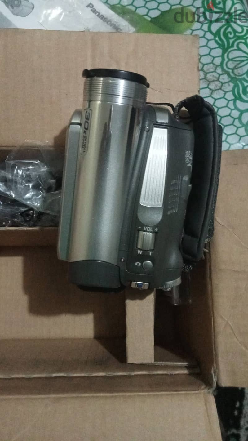 New Digital panasonic video camera 1