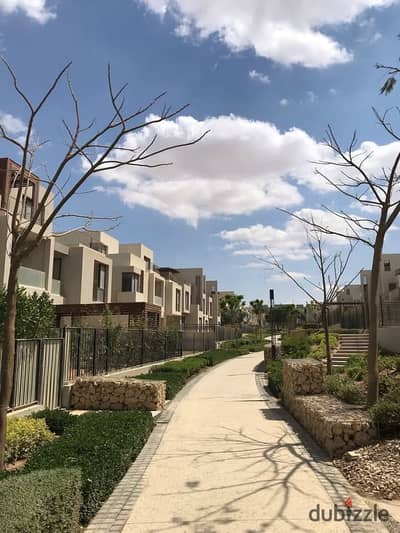 توين هاوس 245م جاهز للاستلام  للبيع في سوديك إيست الشروق السعر قابل للتفاوض Sodic East Al Shorouk