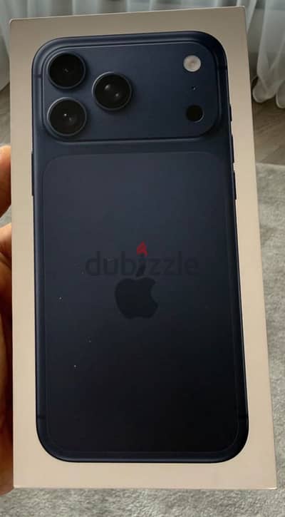 Apple - iPhone 17 Pro Max