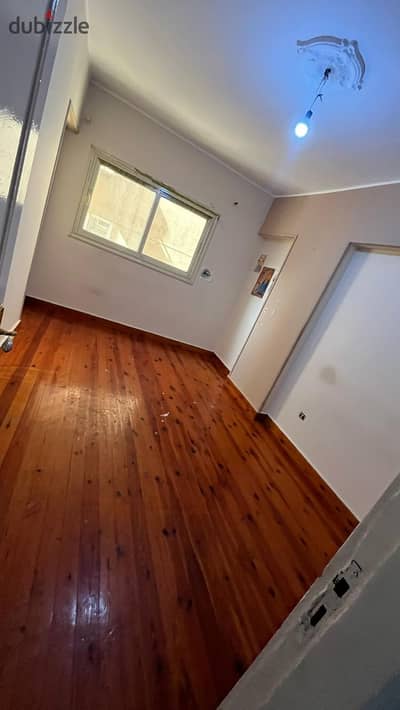 Apartment for rent 180 m in Nasr City, the sixth district branching off from Makram Ebeid and Hassan Al-Ma'mun