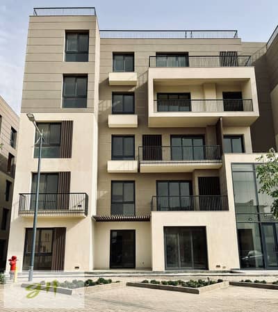 شقة مع جاردن تشطيب كامل للبيع في سوديك إيست مدينة الشروق Sodic East AL Shorouk City