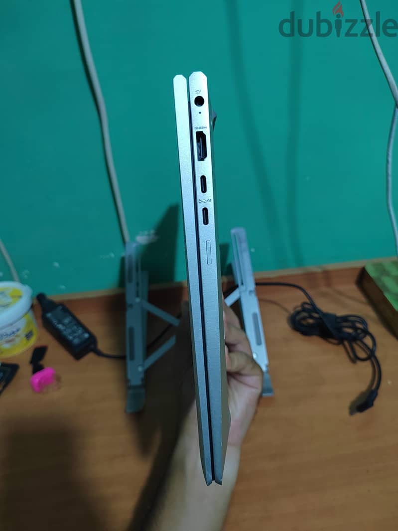 HP elitebook 845 3
