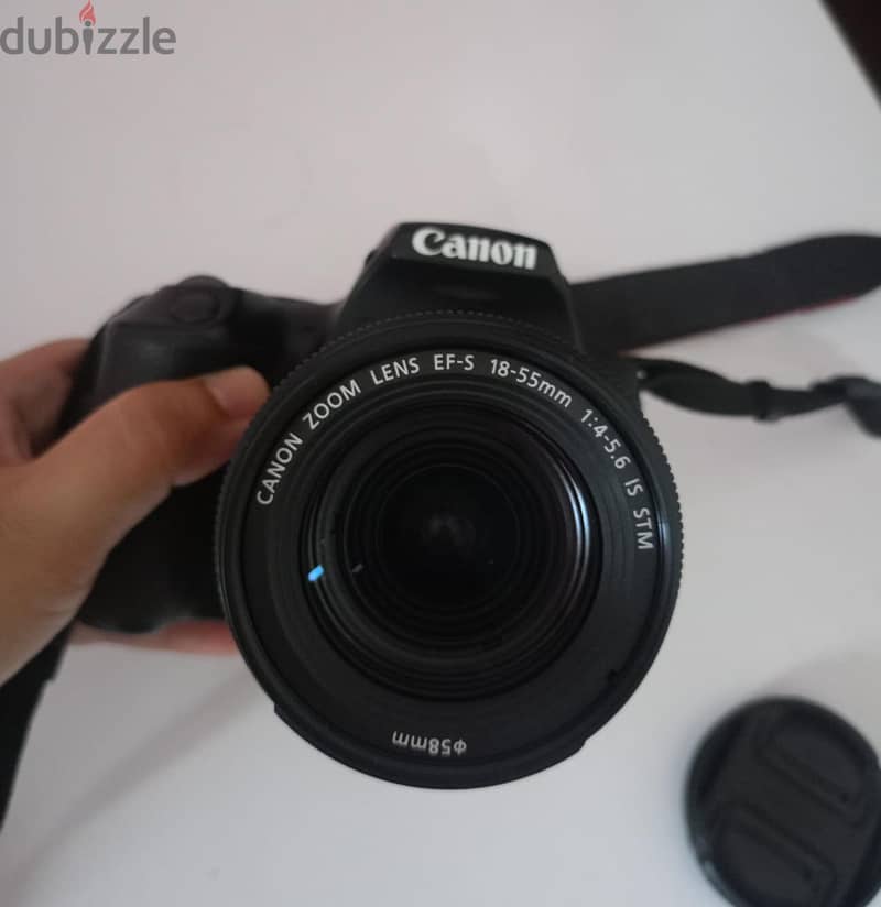 Canon 250 D 3