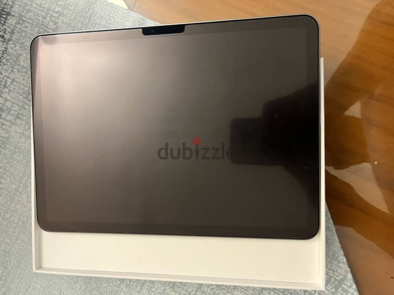 iPad Air M2 256 Wifi + Logitech Magic keyboard 5