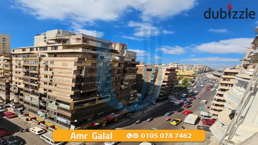 شقة 300م للبيع - لوران - ابو قير مباشر - السعر 11.000. 000 قابلة للتفاوض