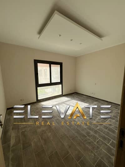 Apartment for Rent in District 5 – 175 SQM | 3 Bedrooms | Prime Location
