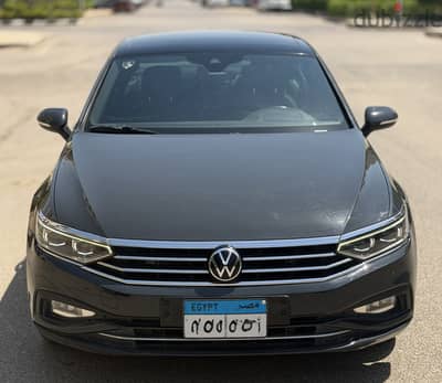 Volkswagen Passat 2021 باسات ٢٠٢١ اعلي فئه كمورفت لاين فابريكه باكامل