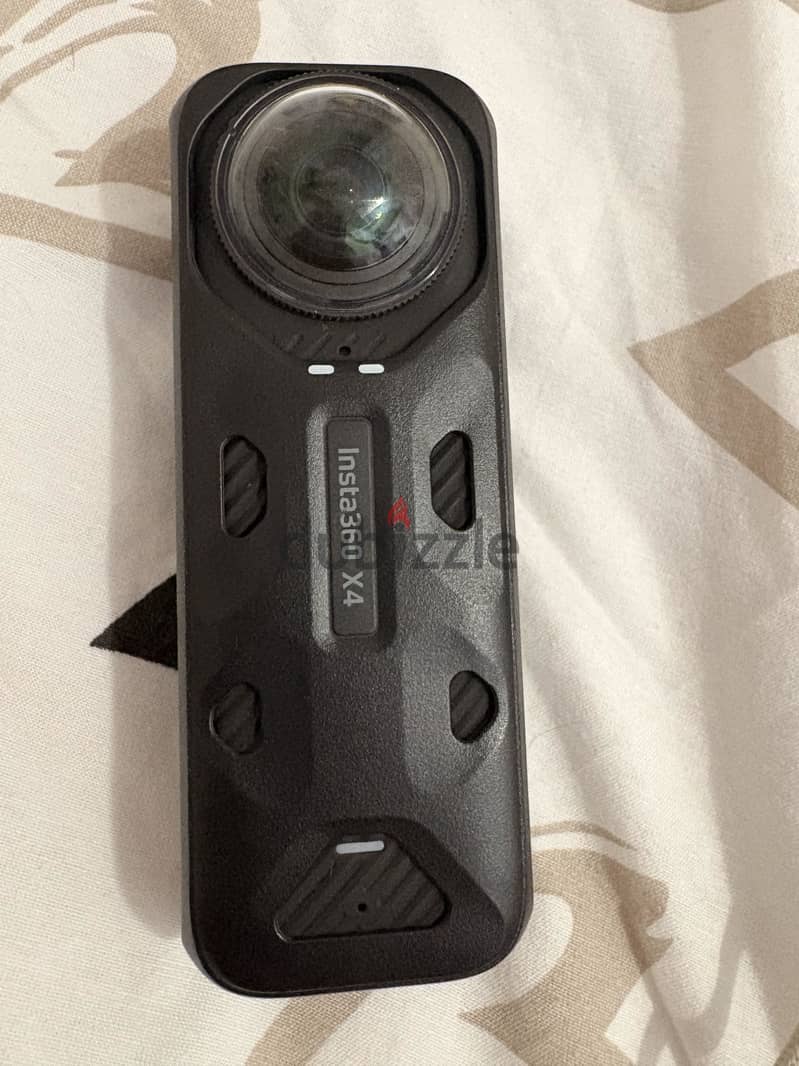 كاميرا Insta360 X4 3