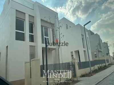 Ready to move Standalone Villa For Sale  in Cairo Gate with installments till 2028 - by Emaar Misr