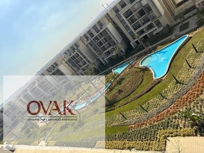 شقة 178م نصف مفروشة للإيجار في فيفت سكواير المراسم - المربع الذهبي