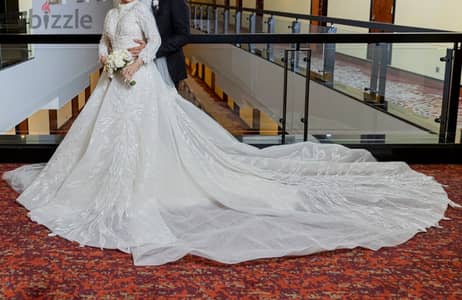 wedding dress