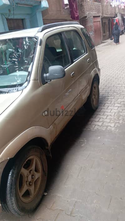 دايهاتسو تيريوس 2000