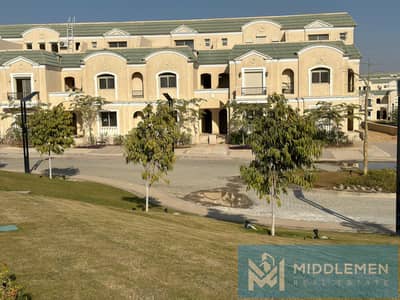 تاون هاوس كورنر 260متر لوكيشن مميز علي اللاندسكيب جاهزه للاستلام اقل سعر في السوق لافينير مستقبل سيتي بجوار مدينتي lavenir