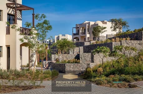 Villa for sale first row on the beach in Makadi Heights with full finishing at a great price