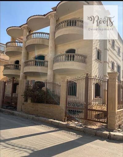 For Sale Standalone Villa Ready to Move ,in a Prime Location at Al Yasmin Compound – El Sheikh Zayed.