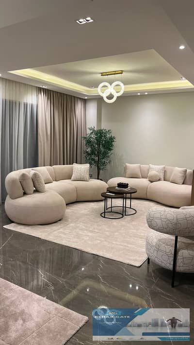 Apartment for rent in Lake View Residence Compound, brand new.    Prime location  Area: 191 sq m  Garden: 190 sq m    Private pool    3 bedrooms  3 ba