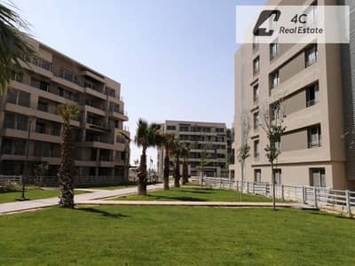 شقة تشطيب كامل ١٩٥ م للبيع بأقل من سعر السوق استلام فورى موقع مميز فيو لاند سكيب في كابيتال جاردنز، بالم هيلز، القاهرة الجديدة