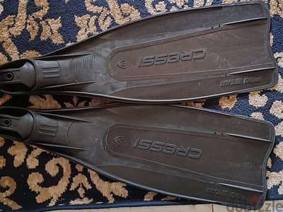 زعانف cressi prostar