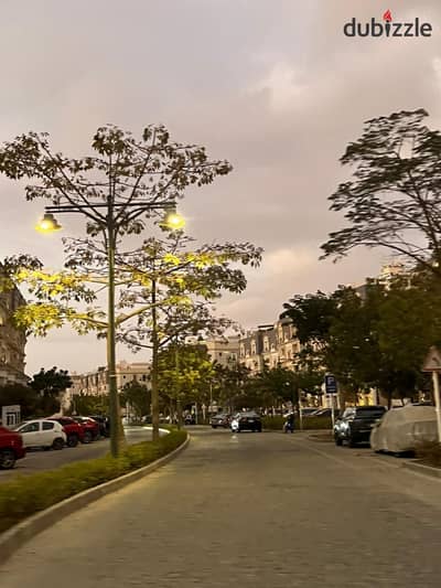 IVilla 305m + 90m Roof for Sale in Mountain View Hyde Park New Cairo