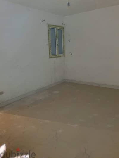 شقة للبيع في بيطاش قابل للفصال