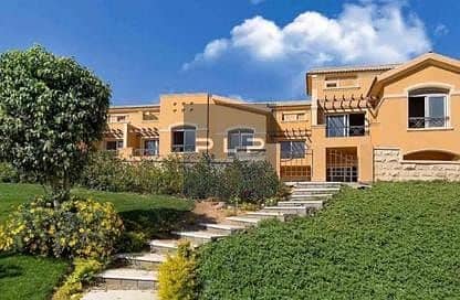 Fully finished townhouse for sale in Diar Park Compound—ready to move at the lowest price on the market. Fully finished townhouse for sale in Diar Park Compound—ready to move at the lowest price on the market.