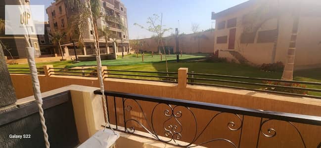 شقة للبيع في كمبوند سيفورا – التجمع الخامس  متشطبة – بجوار الجامعة الأمريكية – فيو لاندسكيب ونافورة