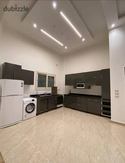  Fully Furnished Apartment for Rent – Fifth Settlement   Prime location, close to 90th Street and Air Force Hospital.    Fully furnished and ready for occupancy, located in a prestigious area close to all services and transportation.